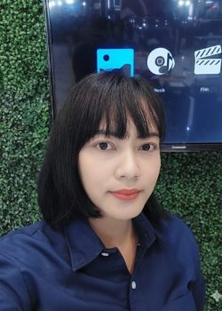 Diana Sales Executive Geely Semarang